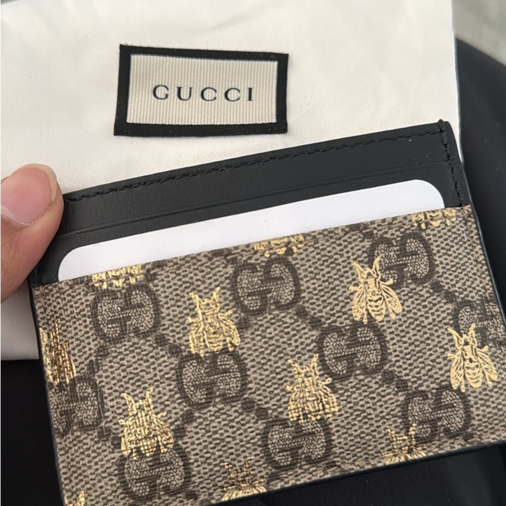 Gucci Golden Bee Card Holder